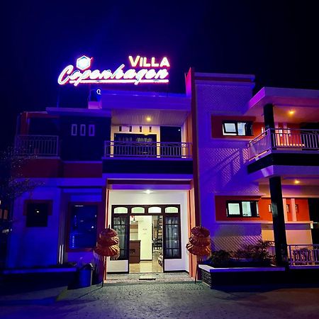 Villa Copenhagen Bukittinggi Eksteriør billede