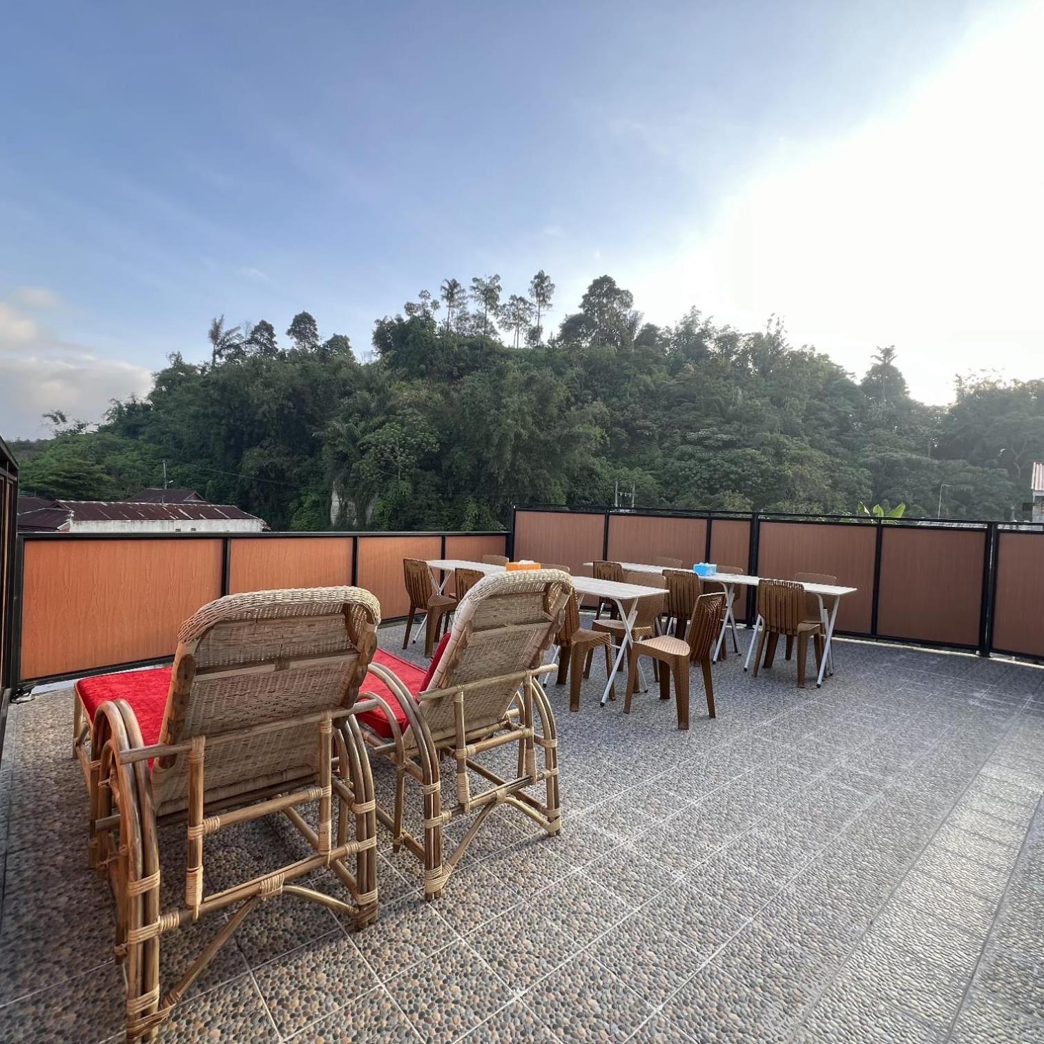 Villa Copenhagen Bukittinggi Eksteriør billede